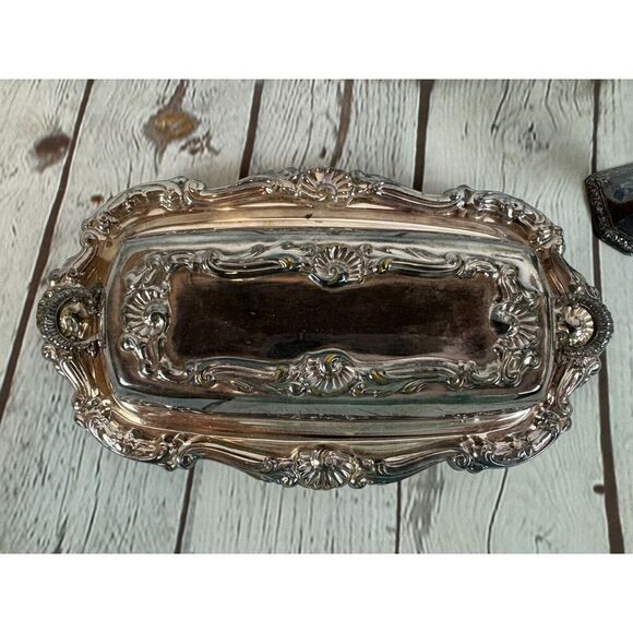 Unbranded butter dish pepper shaker salt shaker silver plated metal - Picture 3 of 9